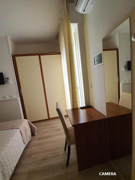 Appartamenti Airone Cervia - Centro Mare E Tranquillita Exterior photo